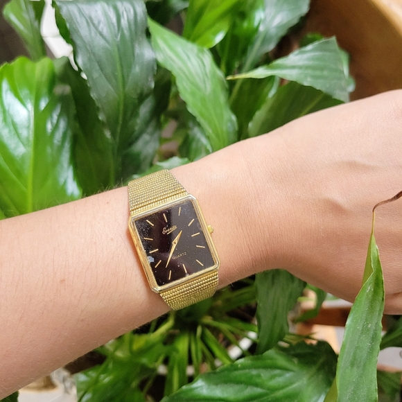 Vintage Everite Quartz Classic Gold Watch - Picture 7 of 12